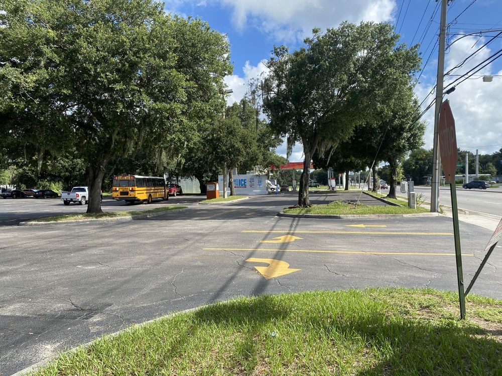Bartow Village Shopping Center + 0.81 Acre Parcel: 1475 US Highway 17 S, Bartow, FL 33830